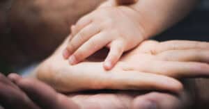 Asistencia legal y asesoramiento en temas familiares, protección de derechos y resolución de conflic.